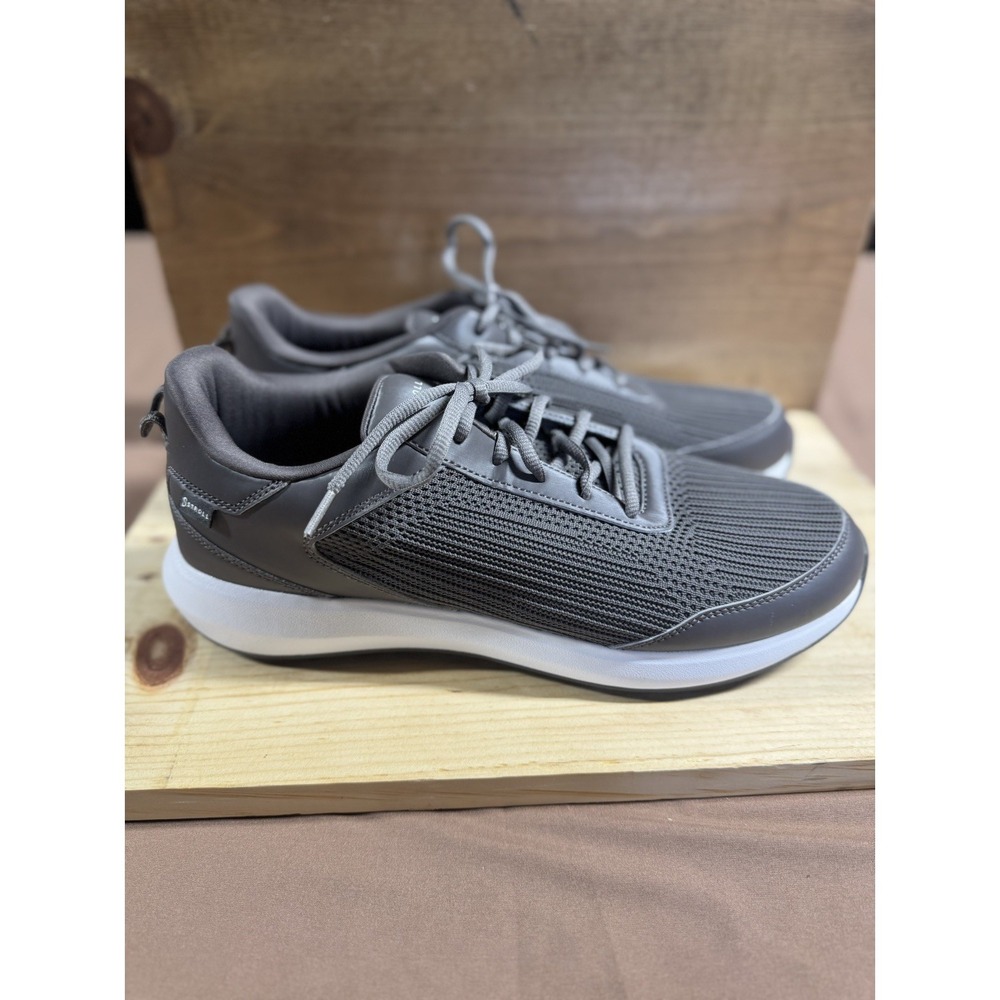 Brand New Size 12 Stroll Performance Knit Golf Shoes .Ready to kick some Grass!